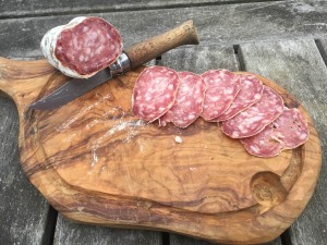 Tranches fines saucisson